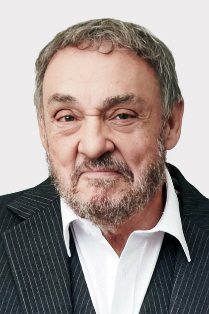 John Rhys-Davies - 8