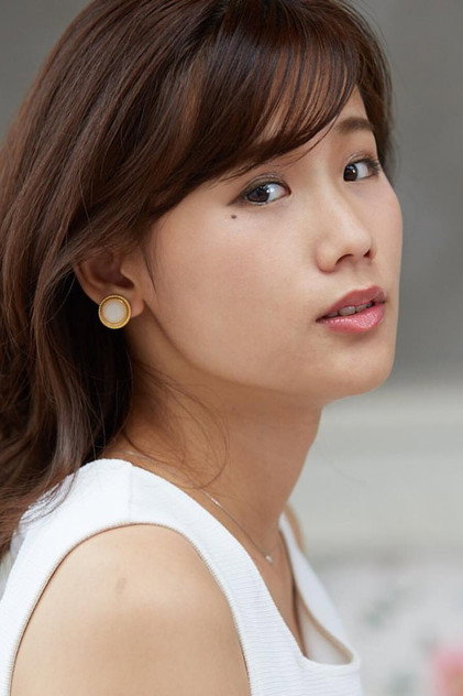 Yuzuki Akiyama photo 5