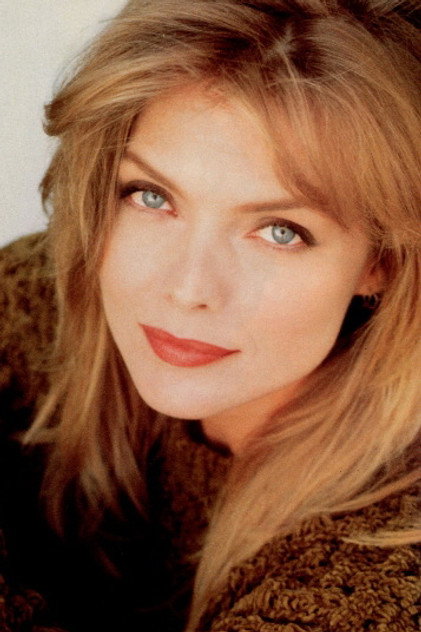 Michelle Pfeiffer - 16