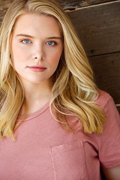 Maggie Budzyna photo 3