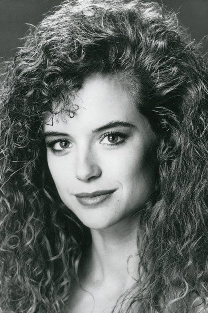 Kelly Preston - 14