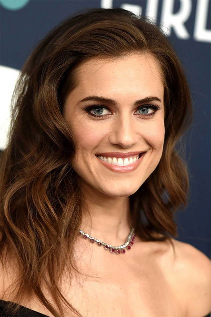Allison Williams - 15