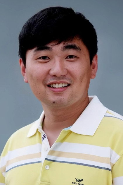 Zhou Dehua photo 2