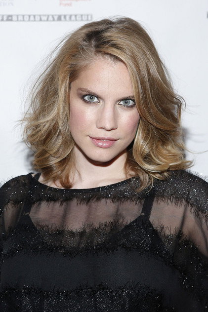 Anna Chlumsky - 13