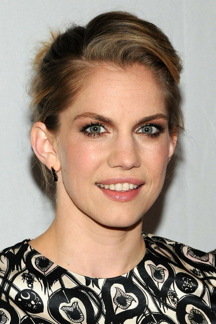 Anna Chlumsky - 10