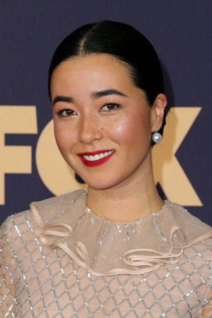 Maya Erskine - 5