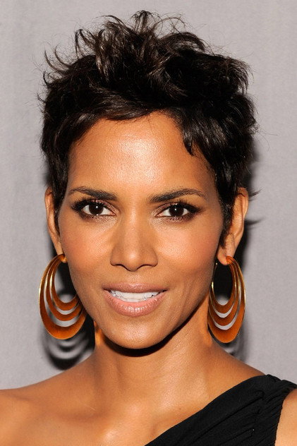 Halle Berry - 5