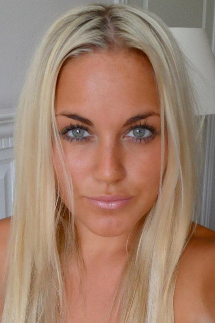 Amalie Szigethy - 15