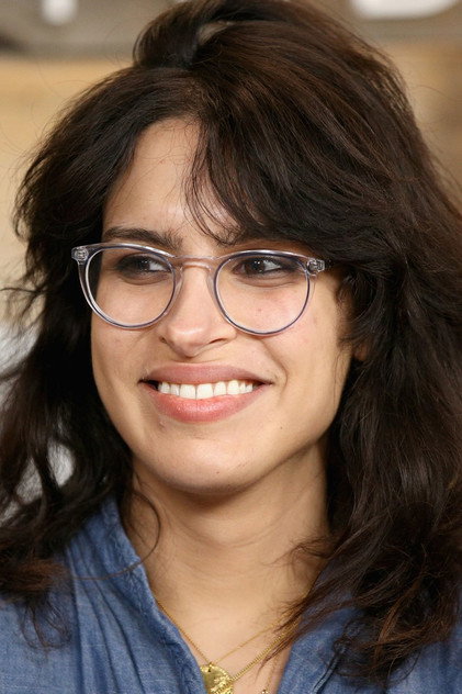 Desiree Akhavan - 7