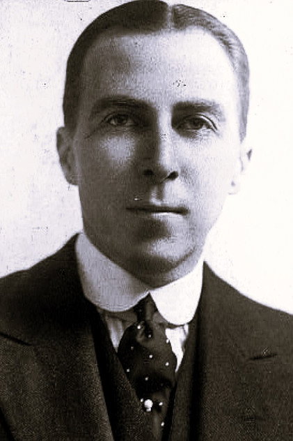 Hassard Short photo 3
