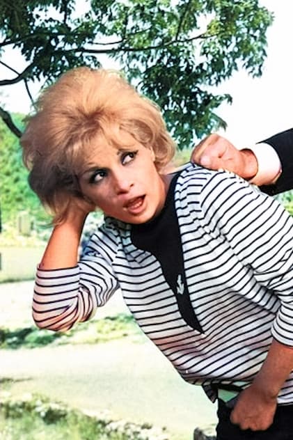 Niki Linardou photo 3