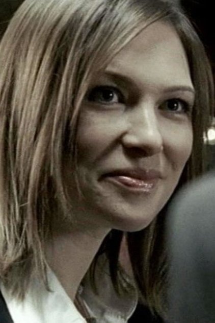 Bronwen Davies Bronwen Davies