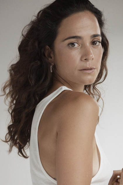 Alice Braga - 8