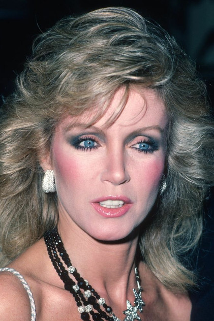 Donna Mills - 4