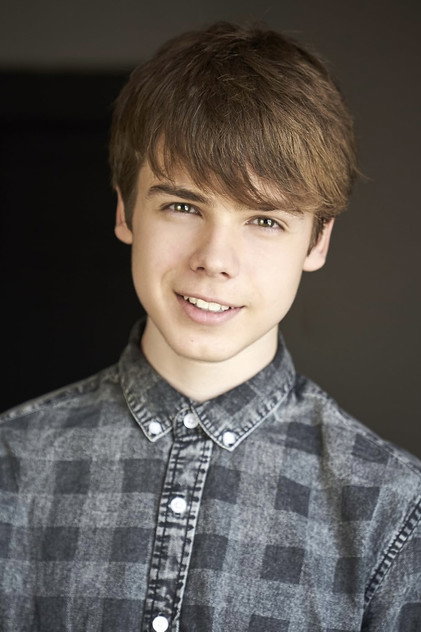 Sam Ashe Arnold - 13