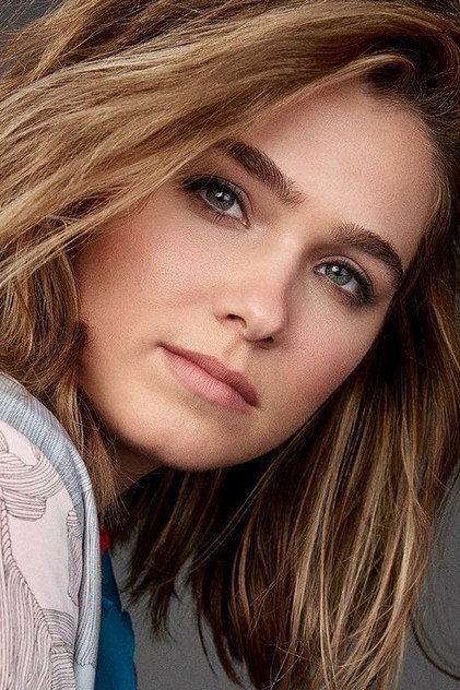 Haley Lu Richardson - 17