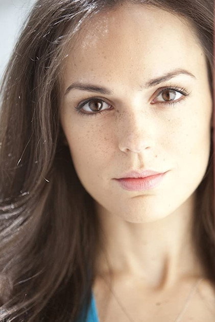 Erin Cahill - 7