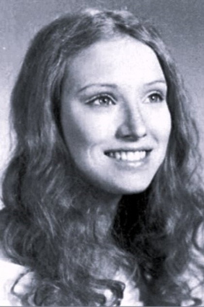 Darlanne Fluegel - 4