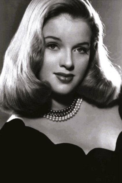 Diana Dors - 8