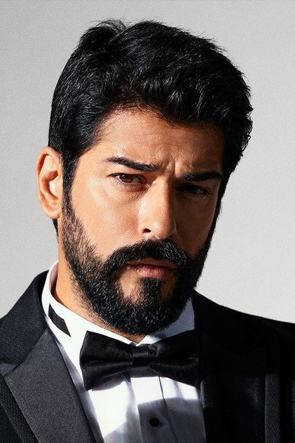 Burak Özçivit - 11