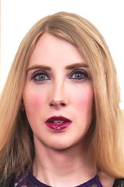 Janelle Frennec headshot