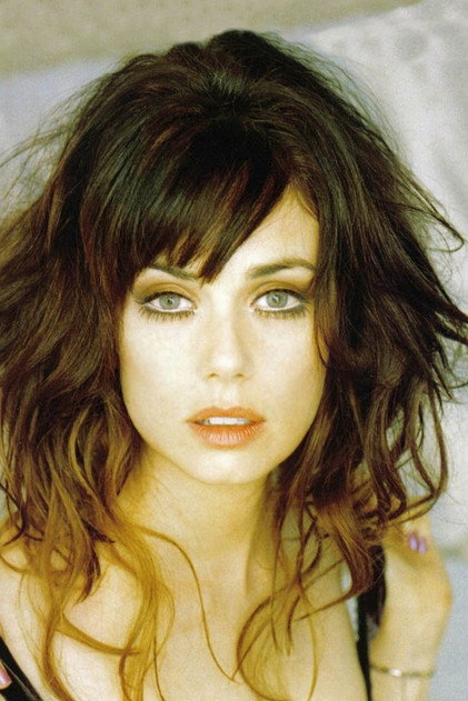 Mia Kirshner - 11