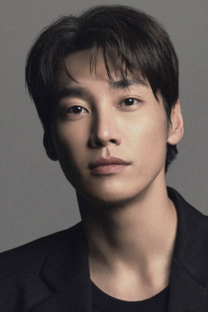 Kim Young-kwang - 7