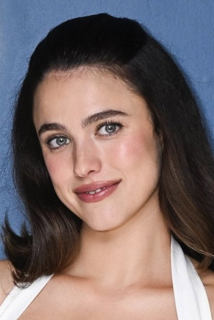 Margaret Qualley - 18