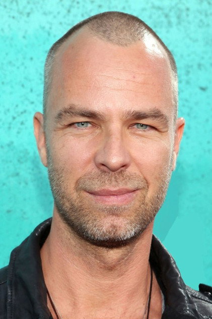 JR Bourne - 6