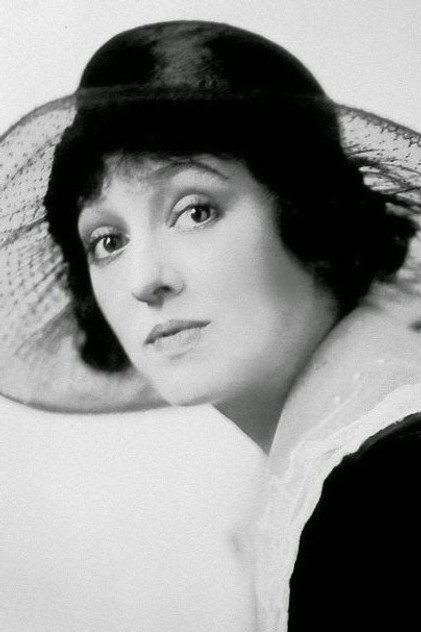 Dorothy Kelly photo 3