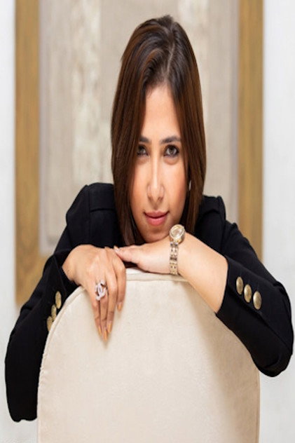 Emy Eslam photo 5