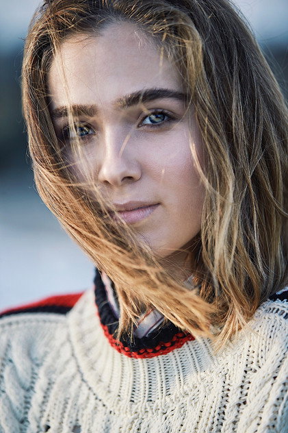 Haley Lu Richardson - 13