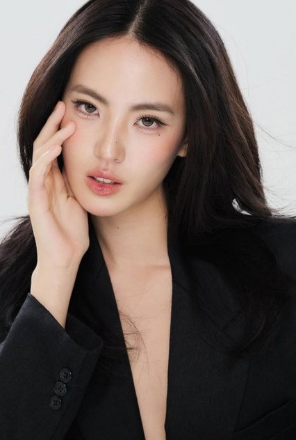 Ladapa Thongkham - 4