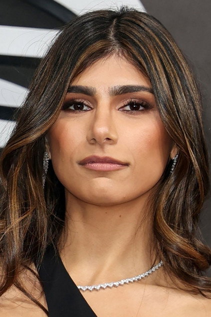 Mia Khalifa photo 4