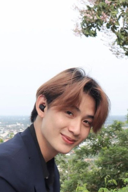 กุลธร พงษ์อิศราพันธ์