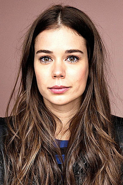 Laia Costa - 18