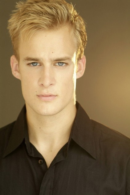 Bradley Dodds photo 2