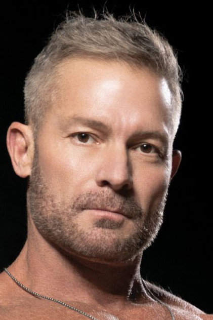 Greg Dixxon photo 2