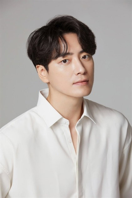 Lee Jun-hyuk - 5