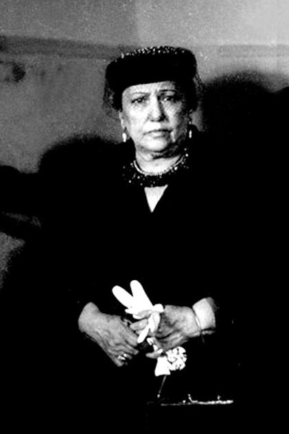 Mary Metaxa photo 4