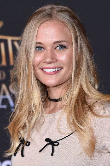 Carly Schroeder - 5