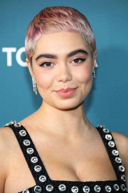 Auliʻi Cravalho - 5