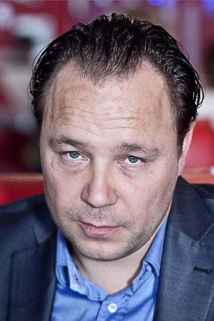 Stephen Graham - 10