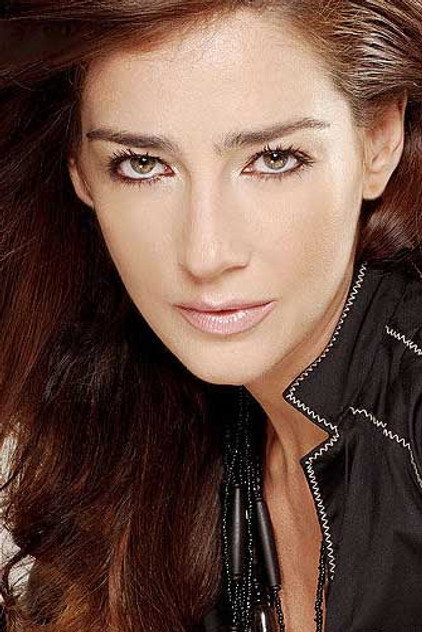 Paola Krum - 4