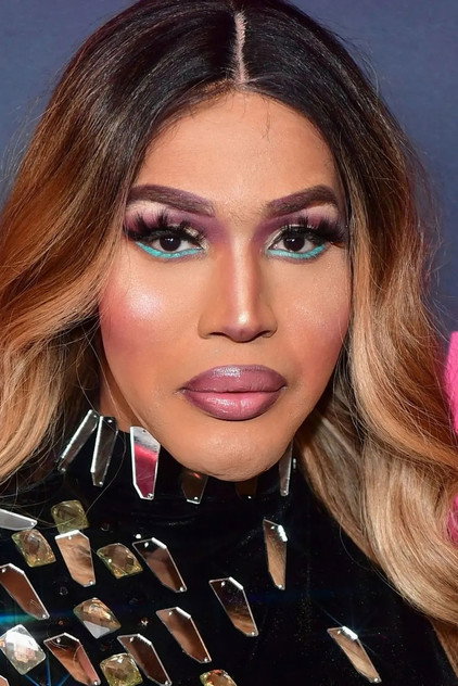 Trinity K. Bonet photo 4