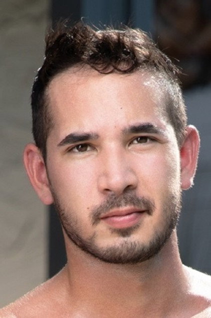 Image of Zac Snow