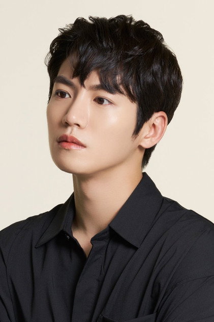 Yoo Hwan - 4