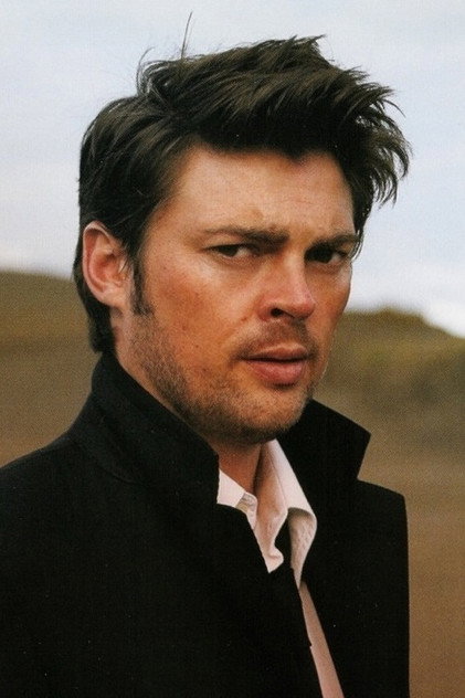 Karl Urban - 11