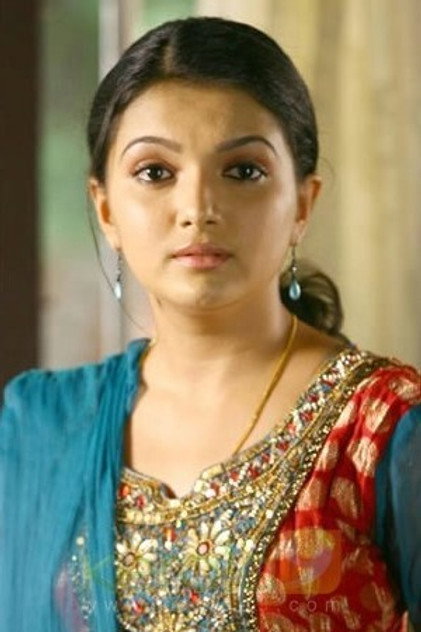 Saranya Mohan photo 2