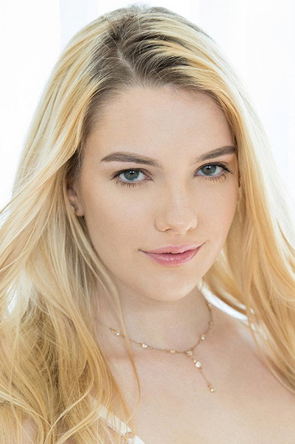 Image of Kenna James